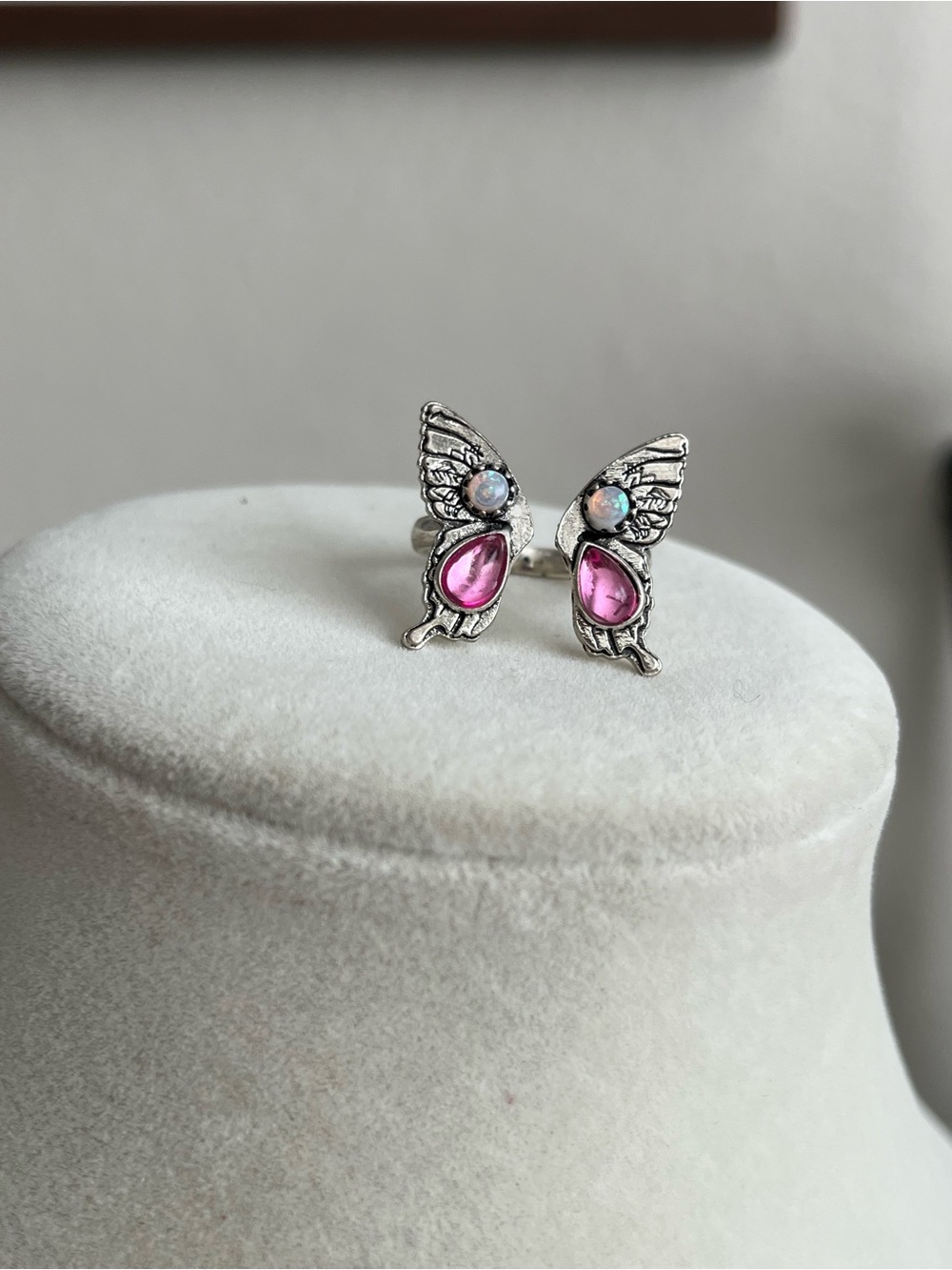 Butterfly silver tone pink adjustable ring